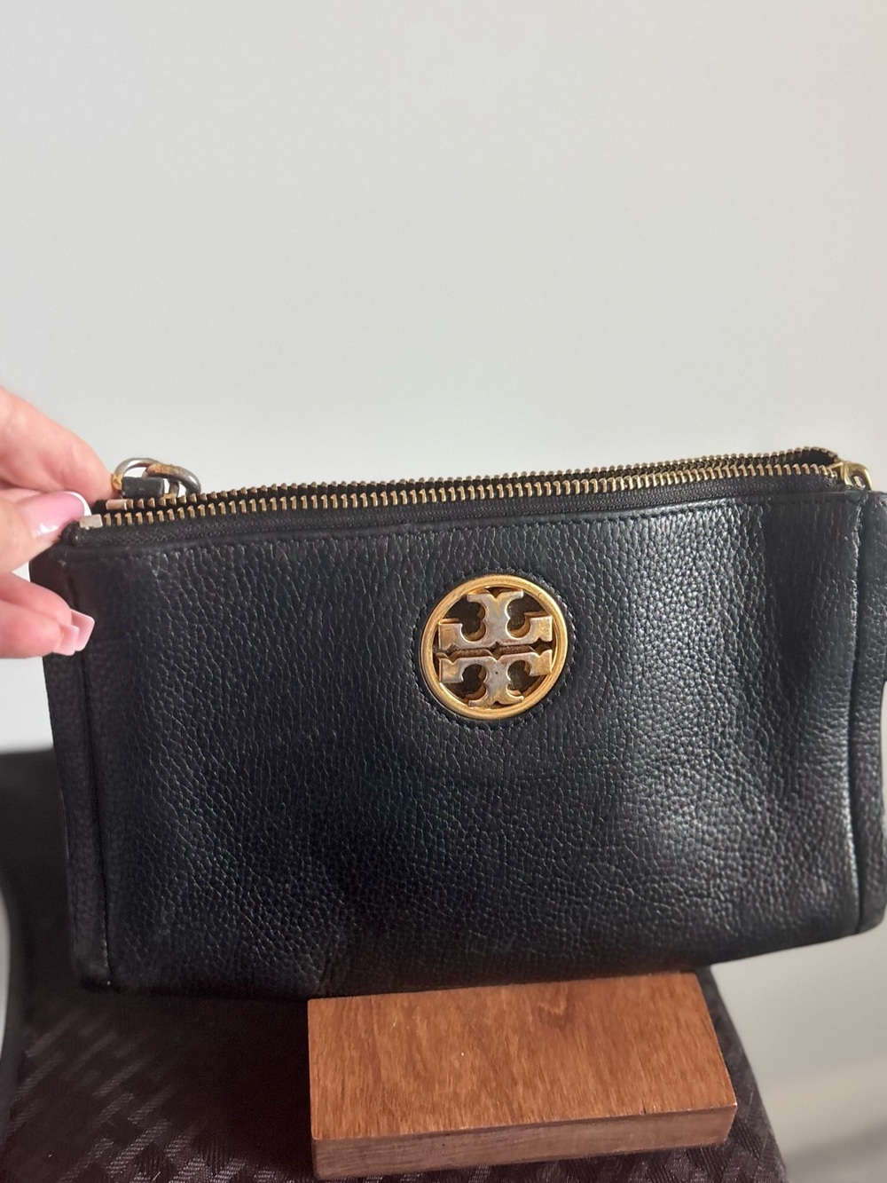 Tory Burch Black Pebbled Leather Gold-Logo Wristlet